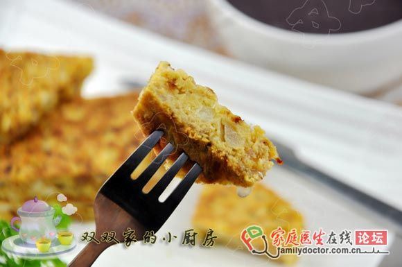 上班族妈妈如何搞定一份营养美味早餐——马蹄肉饼+黑米粥